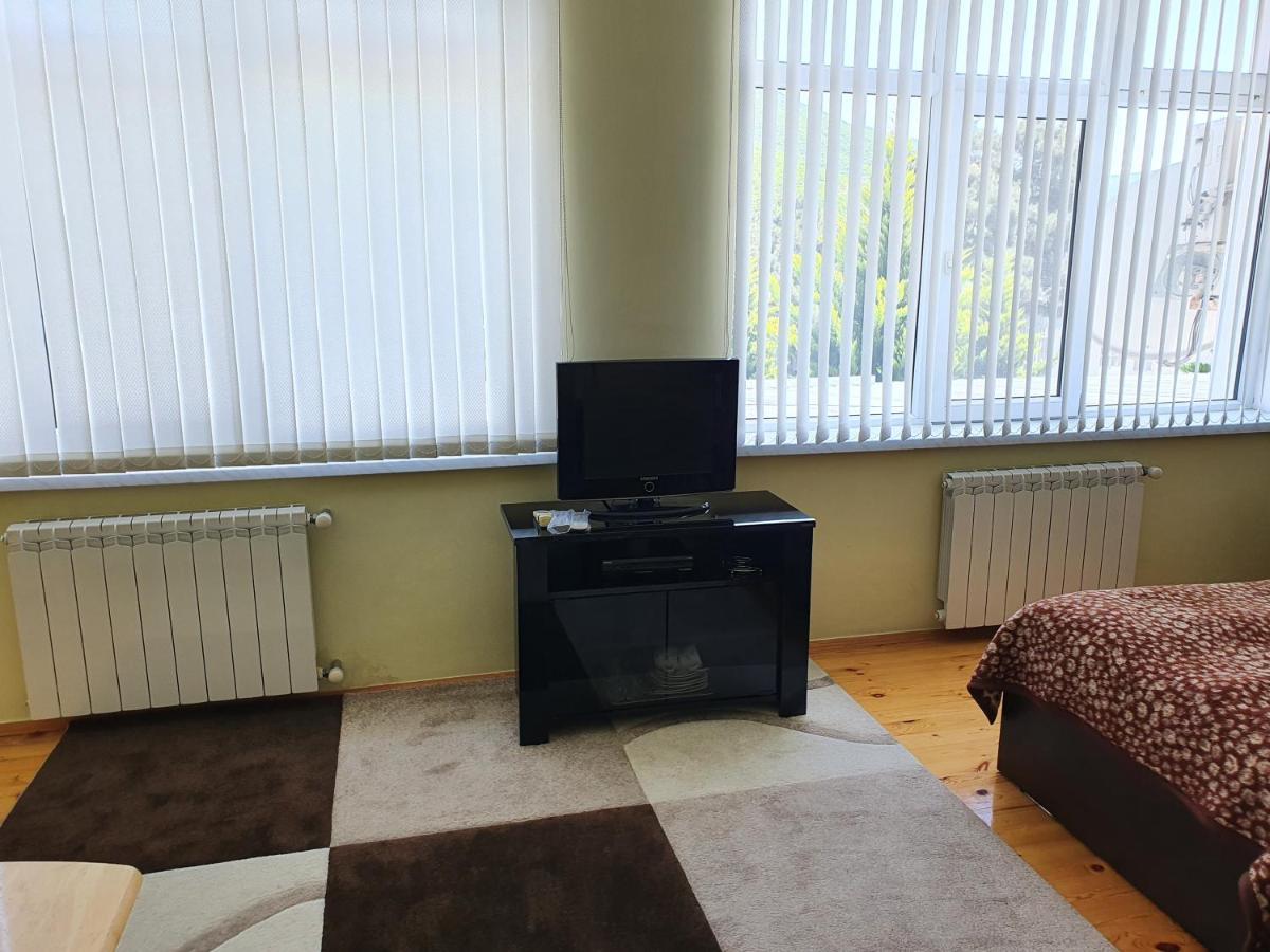 Sheki Avtovagzal Motel Екстериор снимка