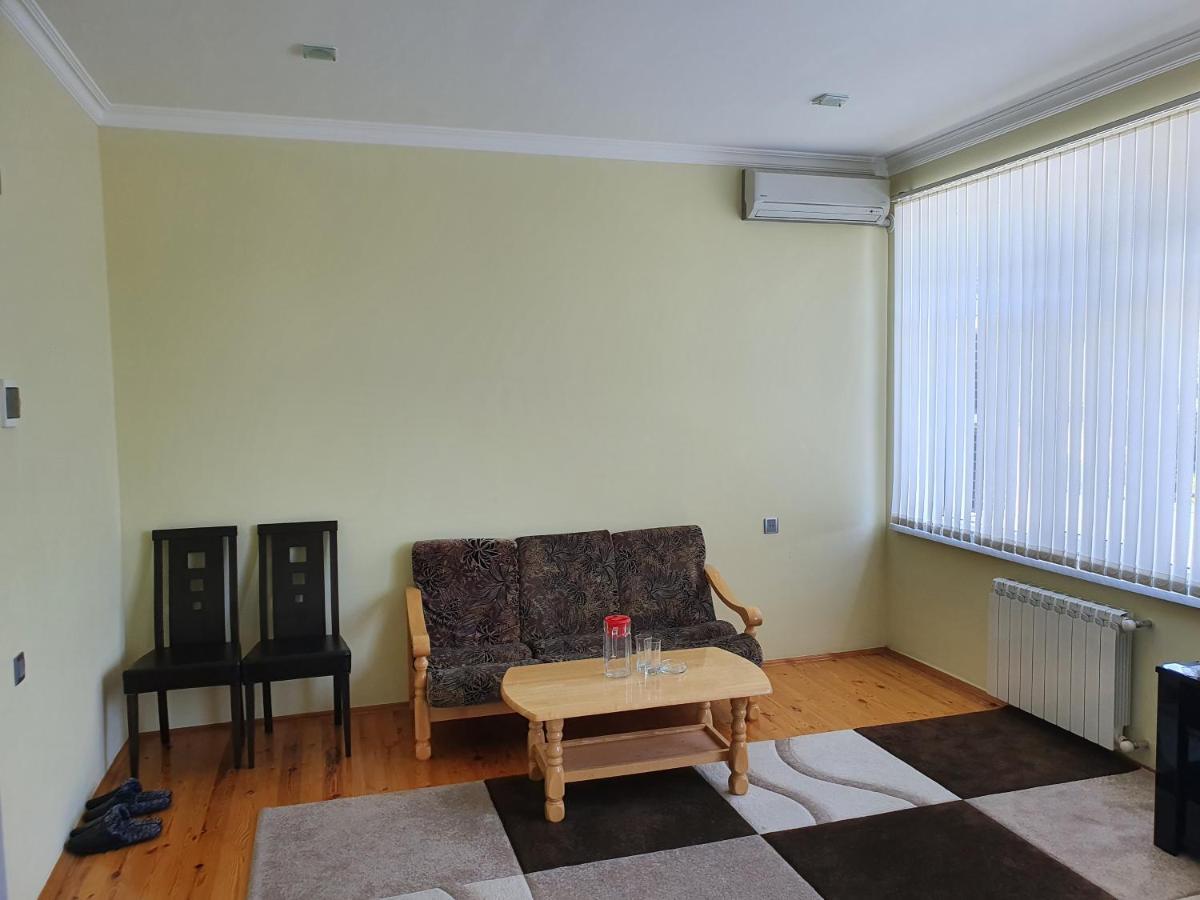 Sheki Avtovagzal Motel Екстериор снимка