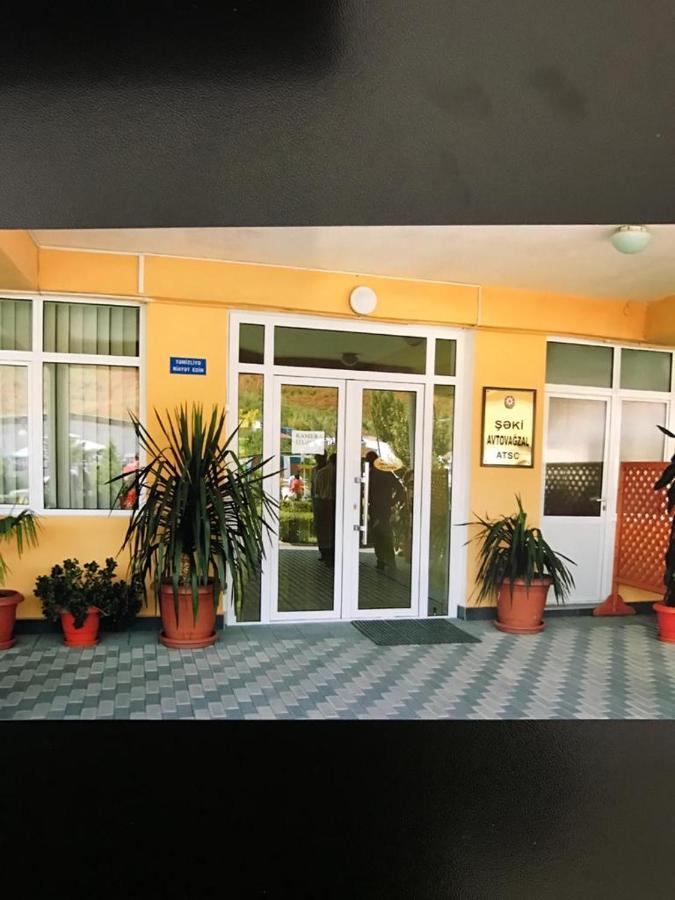 Sheki Avtovagzal Motel Екстериор снимка