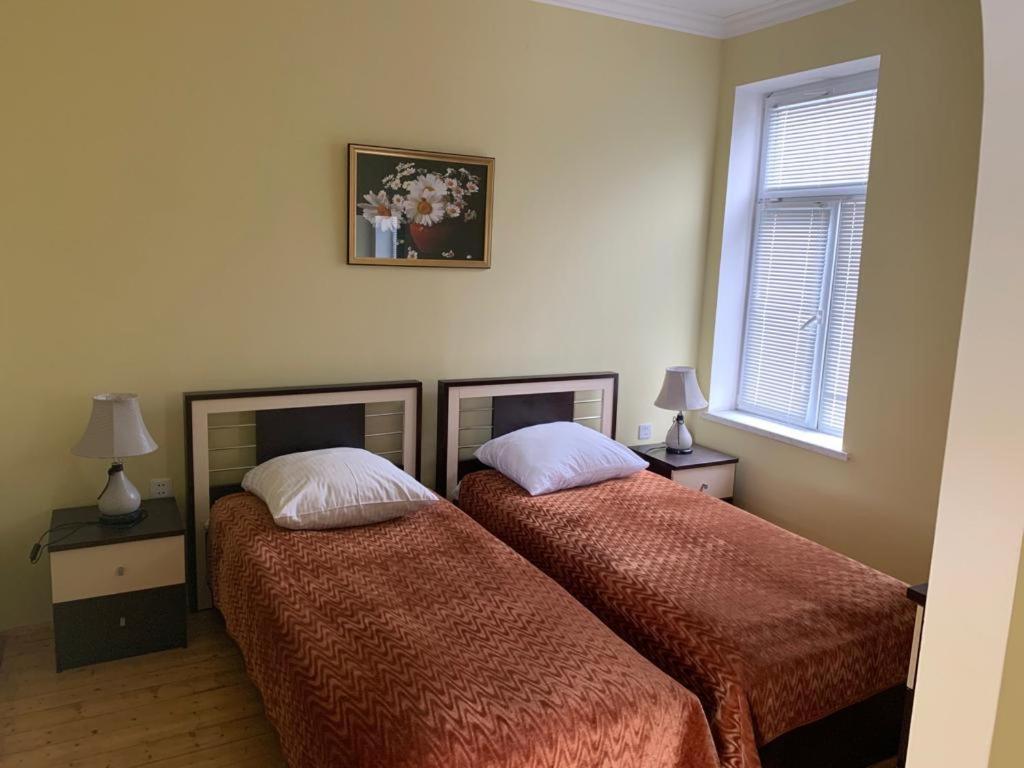 Sheki Avtovagzal Motel Екстериор снимка