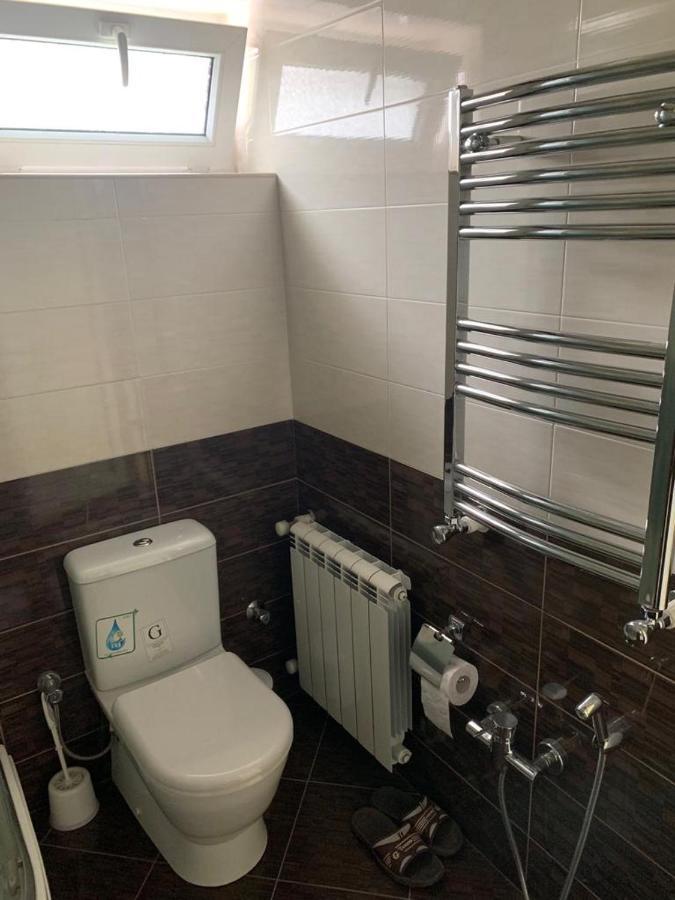 Sheki Avtovagzal Motel Екстериор снимка